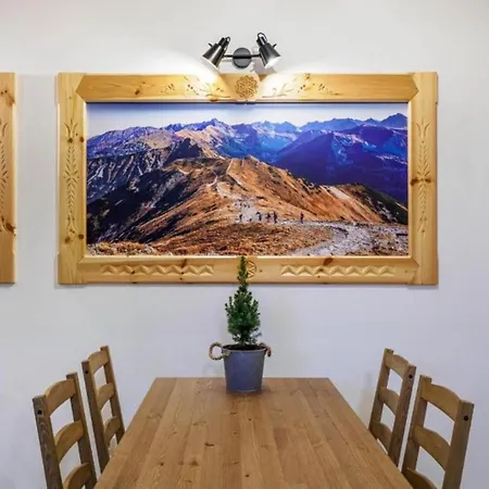 Golden - Mountain View - Taternik *